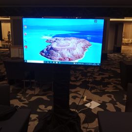Dukung Kelancaran The MarTech Summit Jakarta | Layanan Sewa TV 50 Inch